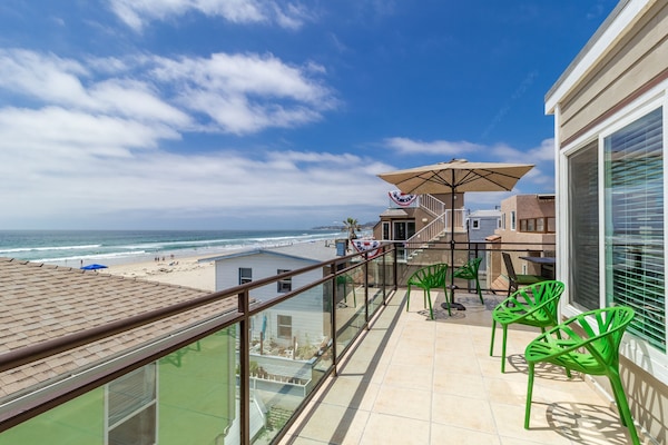 Spectacular Ocean views from top deck