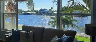 COZY APARTMENT OVER THE INTRACOASTAL CANAL, ONE BLOCK TO THE BEACH, WATER VIEWS