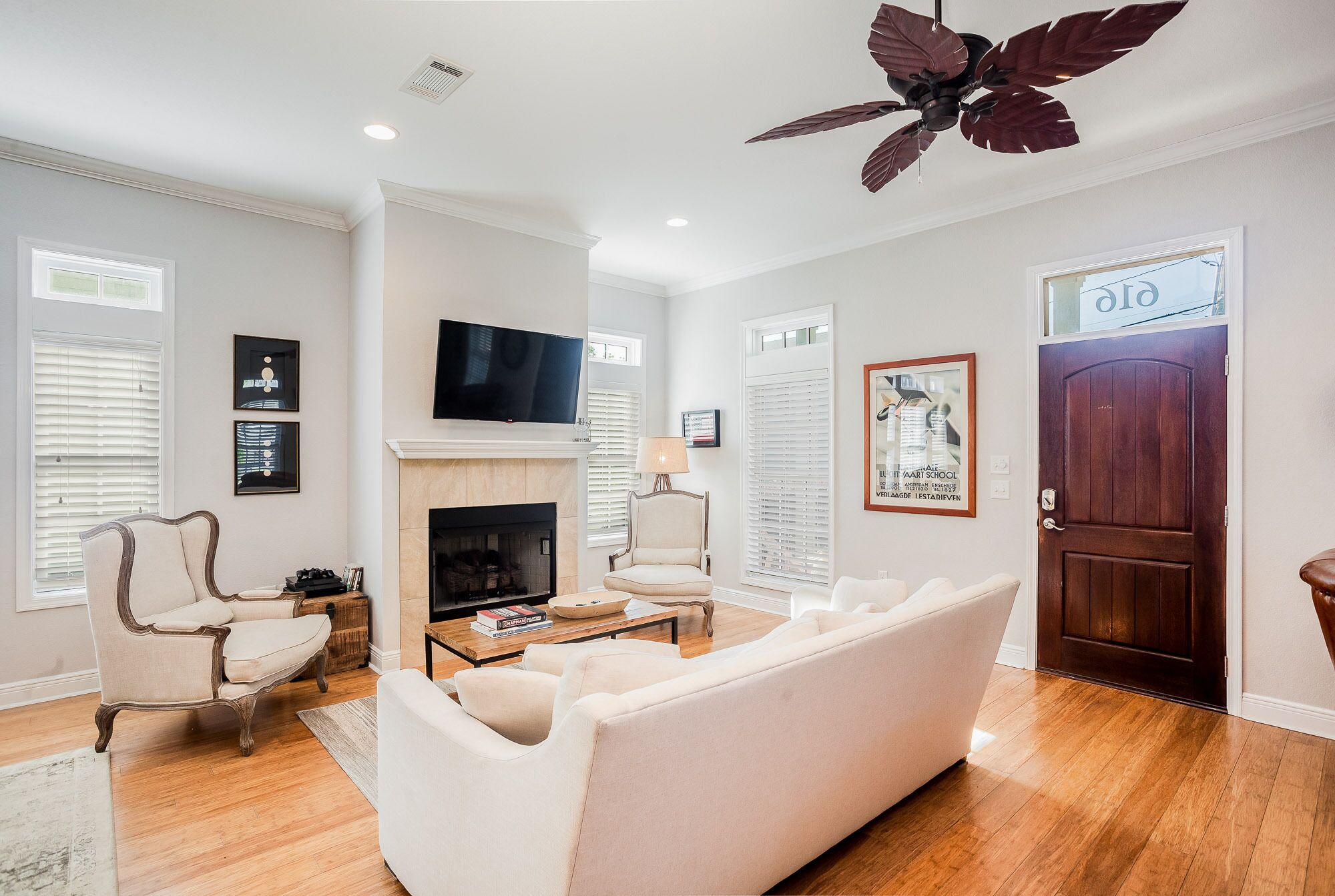 Historic Downtown Bayfront New Home - Mins to Beach, Walk Downtown, Pool, Bikes