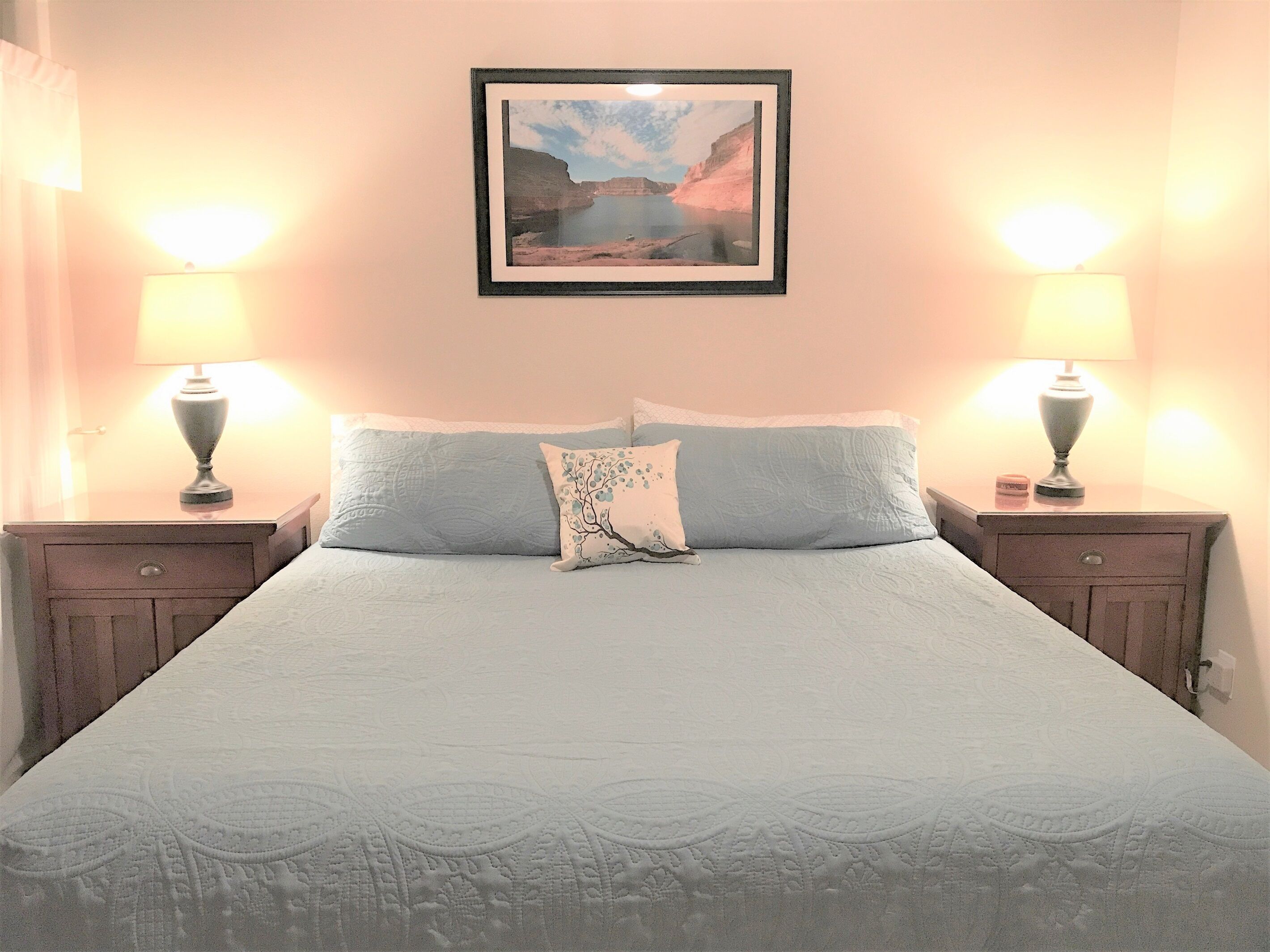 3 habitaciones, tabla de planchar con plancha y wifi gratis 