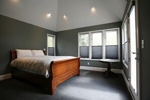 5 chambres, fer et planche à repasser, accès au Wi-Fi (inclus)