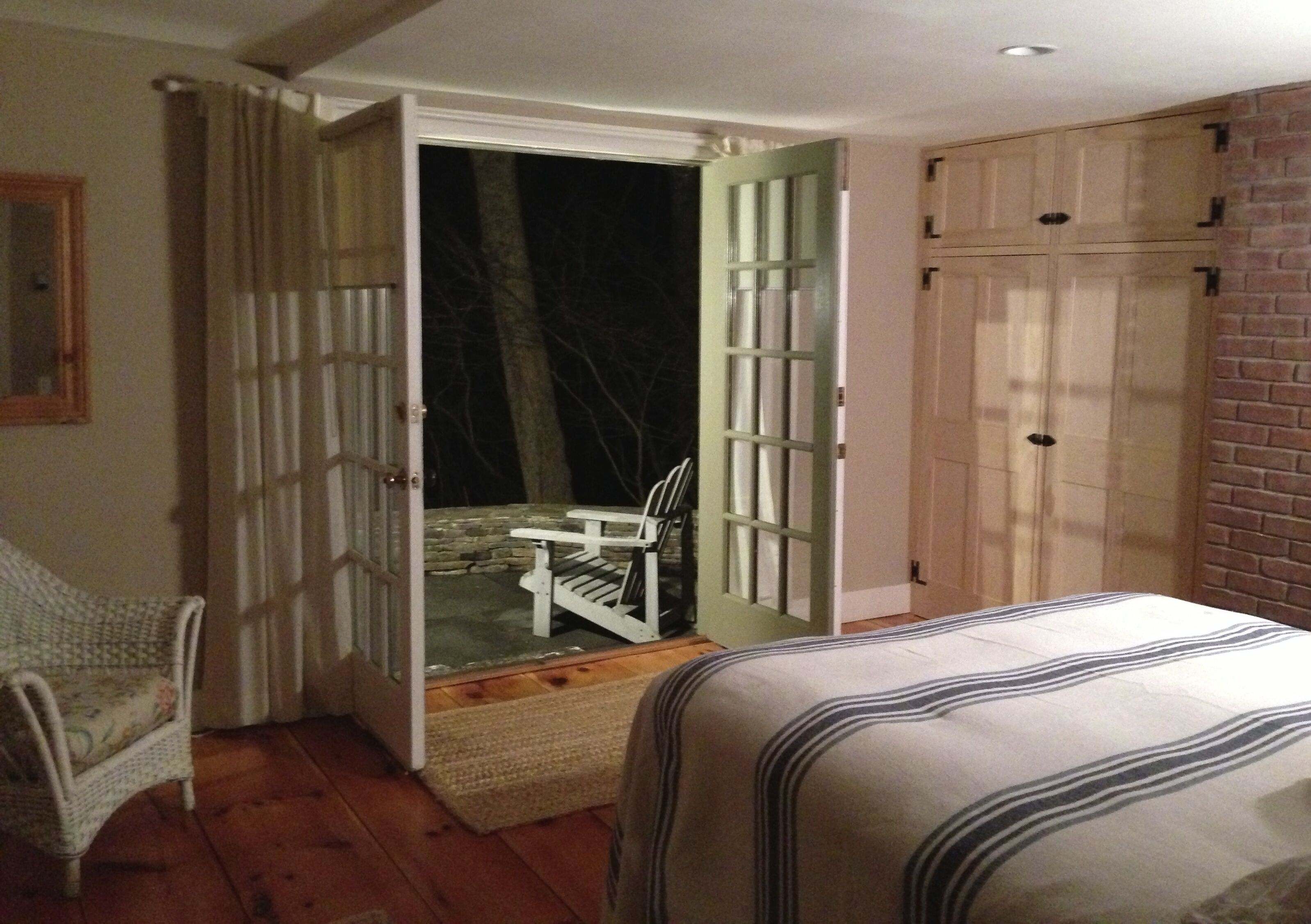 Beautiful Cottage and Waterfront Access