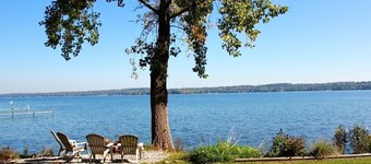 Fingerlakes Owasco Lake 4 Bedroom 125 feet of lake frontage