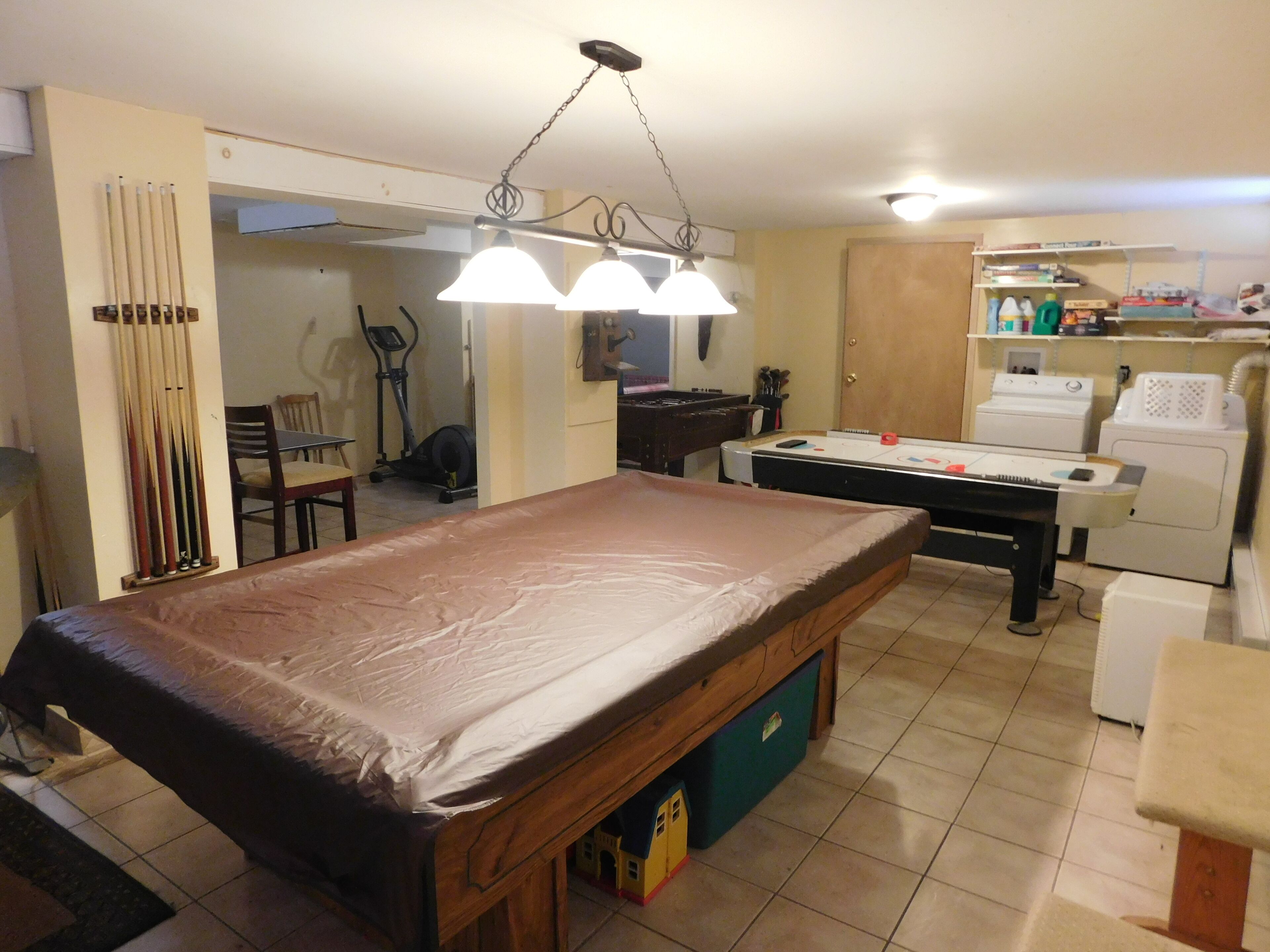 Catskill Mountain Getaway - minutes to Hunter and Windham Mtns., jucuzzi, fire p