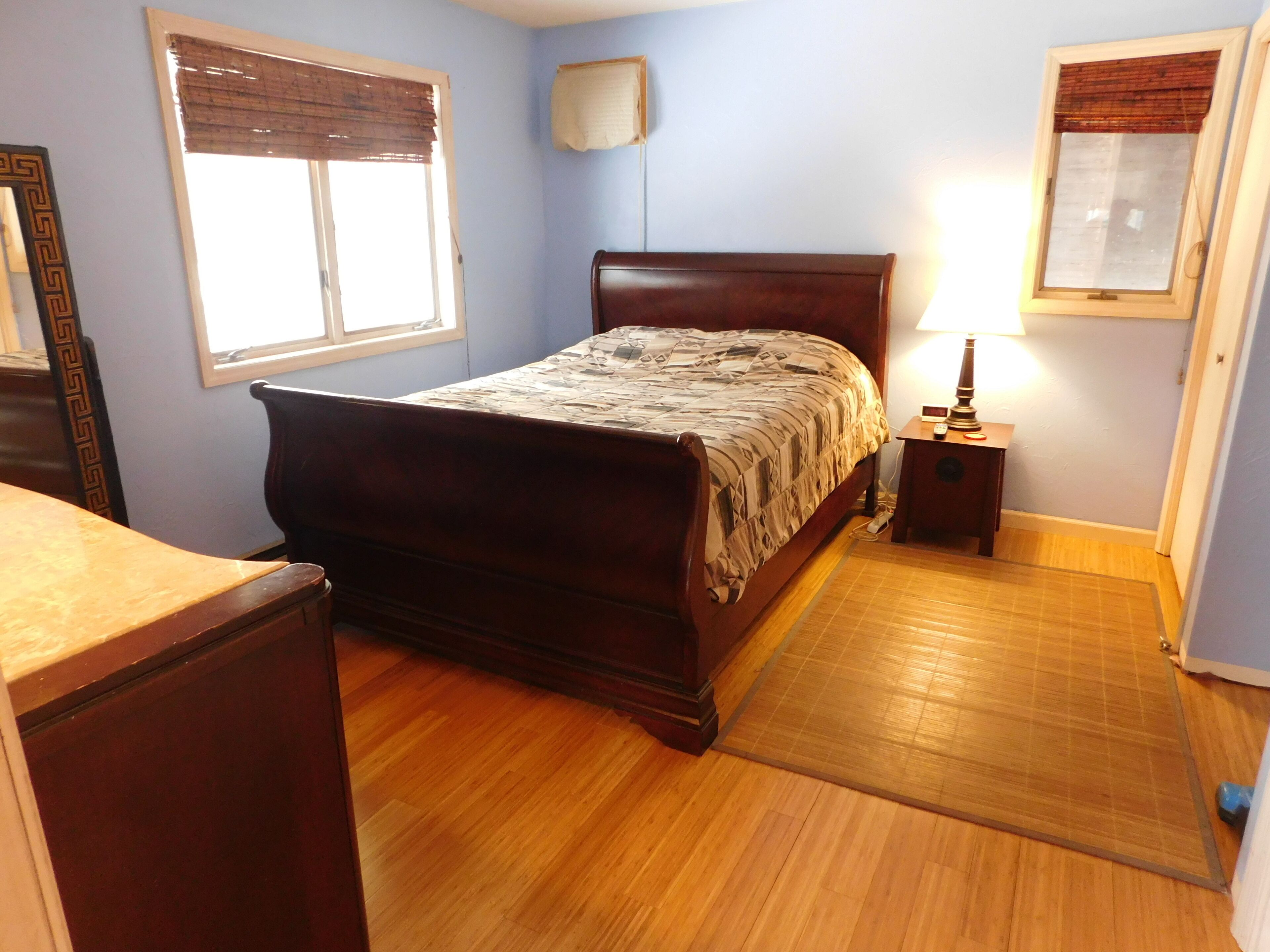 Catskill Mountain Getaway - minutes to Hunter and Windham Mtns., jucuzzi, fire p