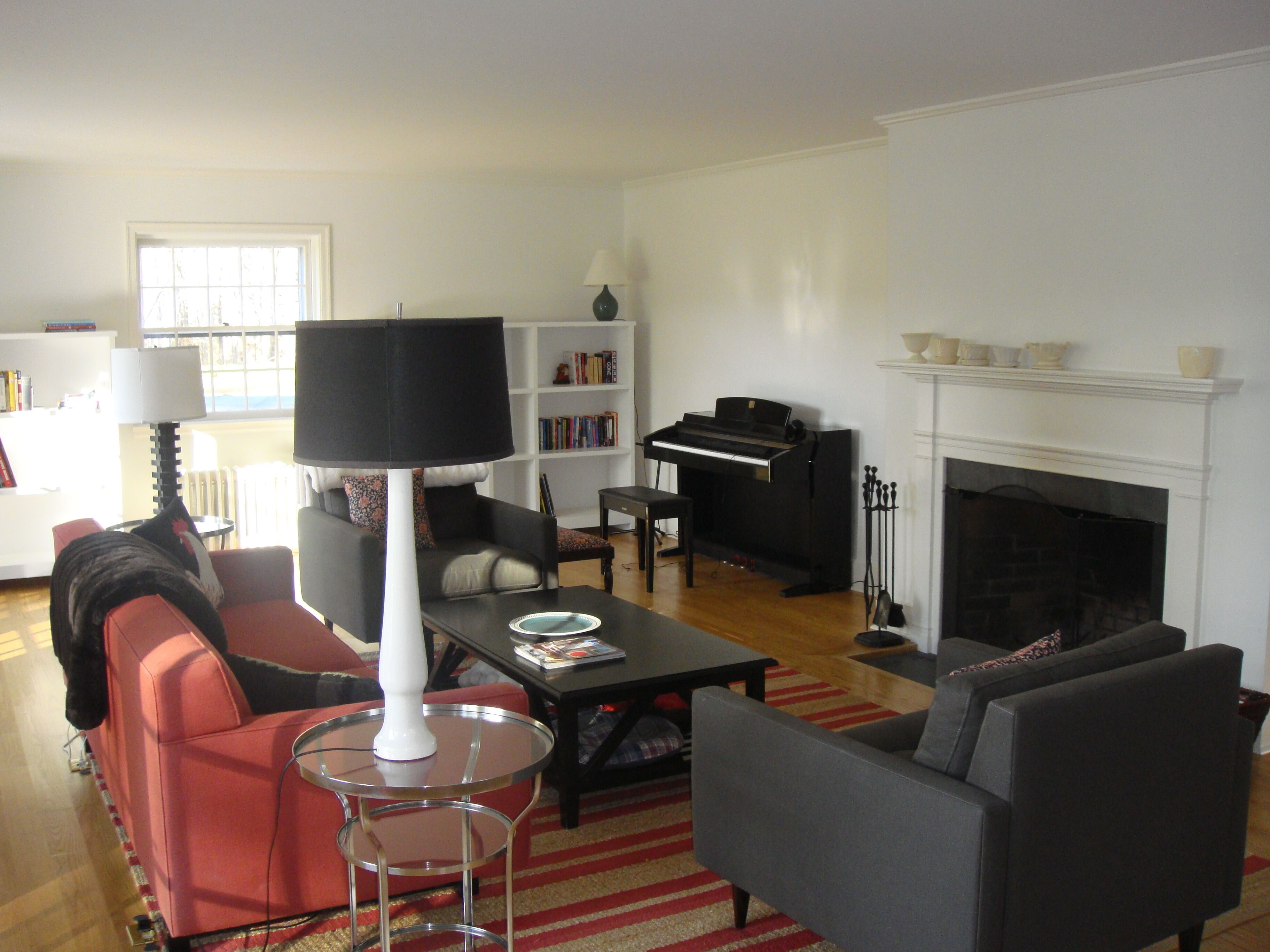 Spacious Hilltop Home with Expansive Views and 5 min Walk to Town