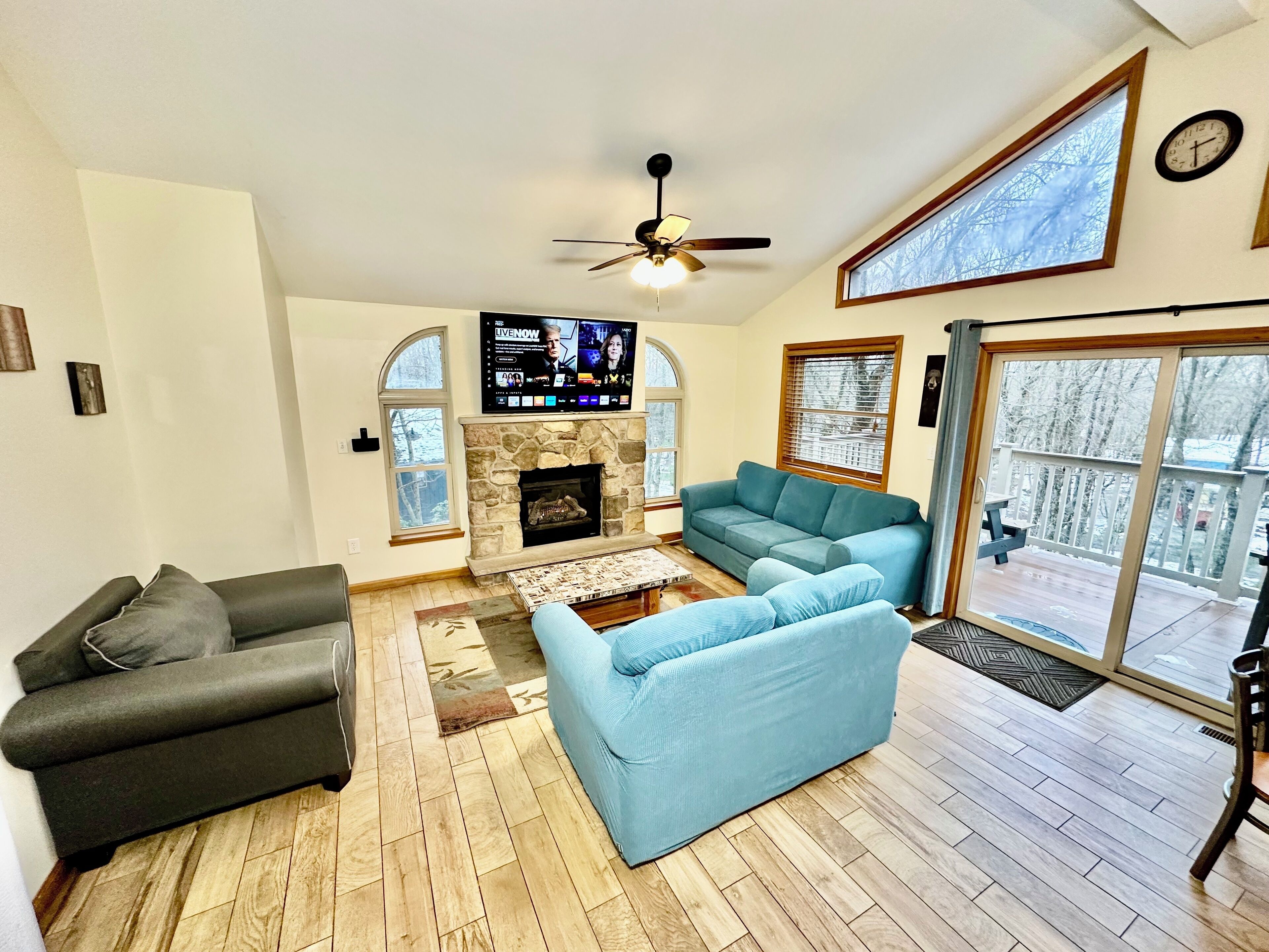 Smart TV, fireplace, foosball, table tennis