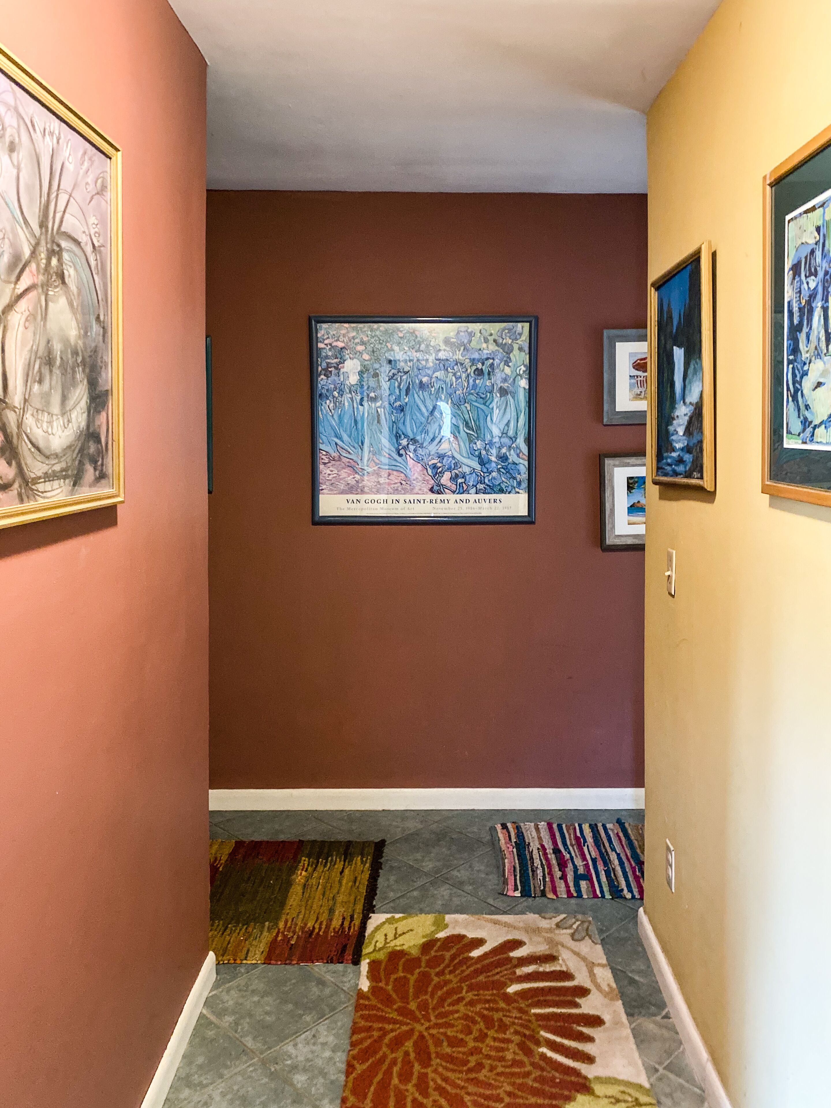 Cozy secluded waterfront retreat