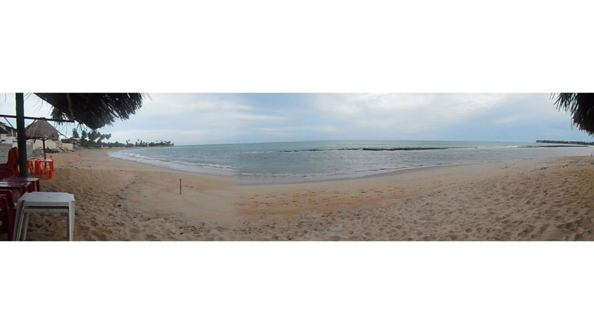 6 - Condominium located 200m on one of the most beautiful beaches of the north coast