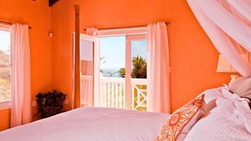 6 bedrooms, iron/ironing board, free WiFi, bed sheets