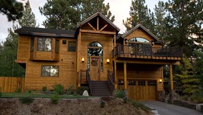 Exterior - Tahoe Heavenly Luxury Retreat (South Lake Tahoe)