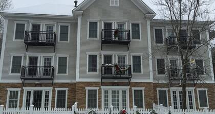 Stowe Village Hideaway - Talvisesi ihmemaasi Vermontissa