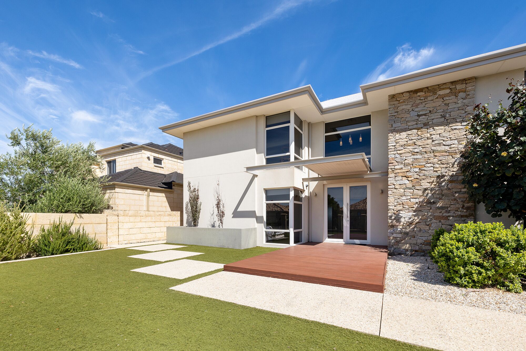 Sanctuary by the Sea - Beachfront Property — image 27