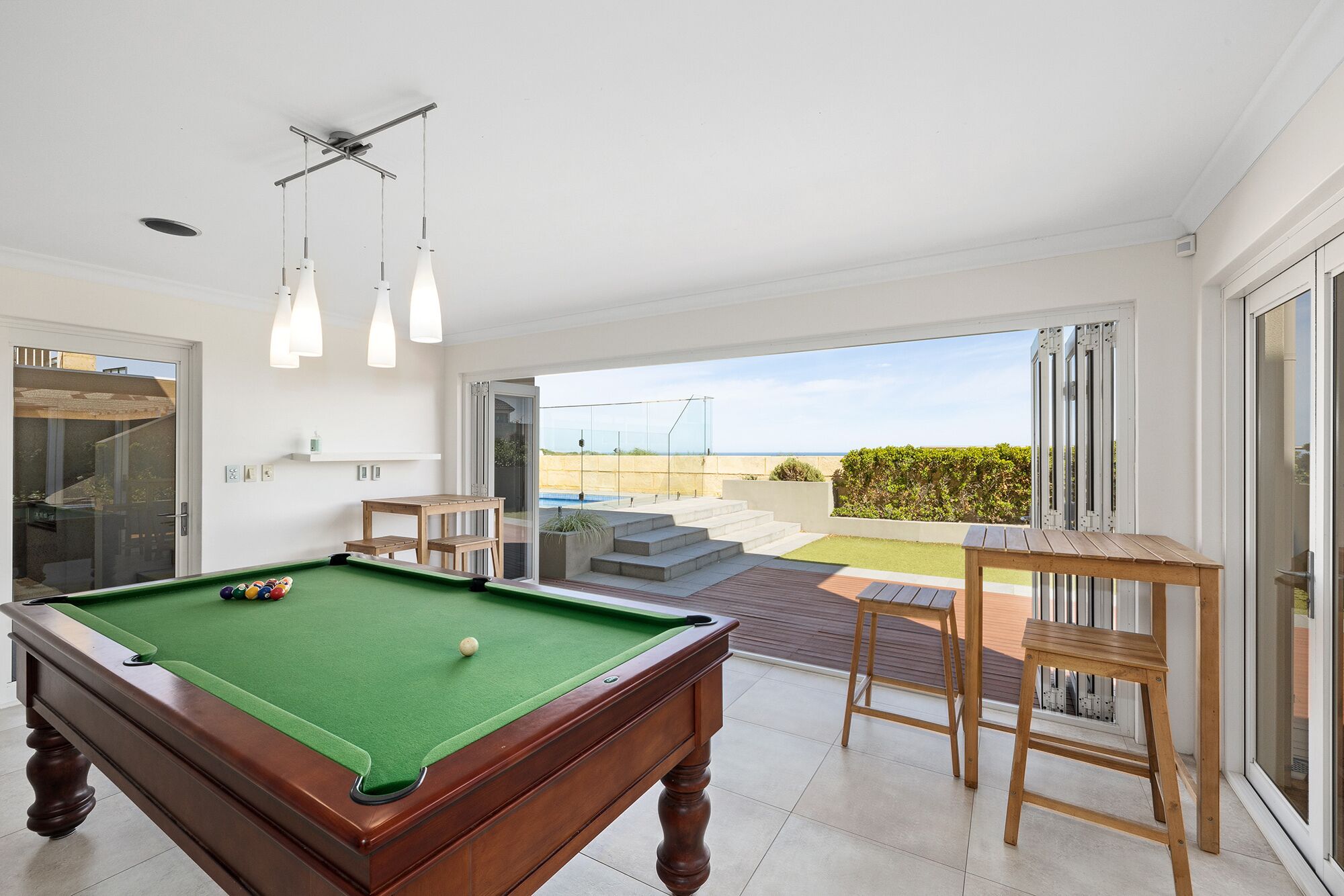 Sanctuary by the Sea - Beachfront Property — image 10