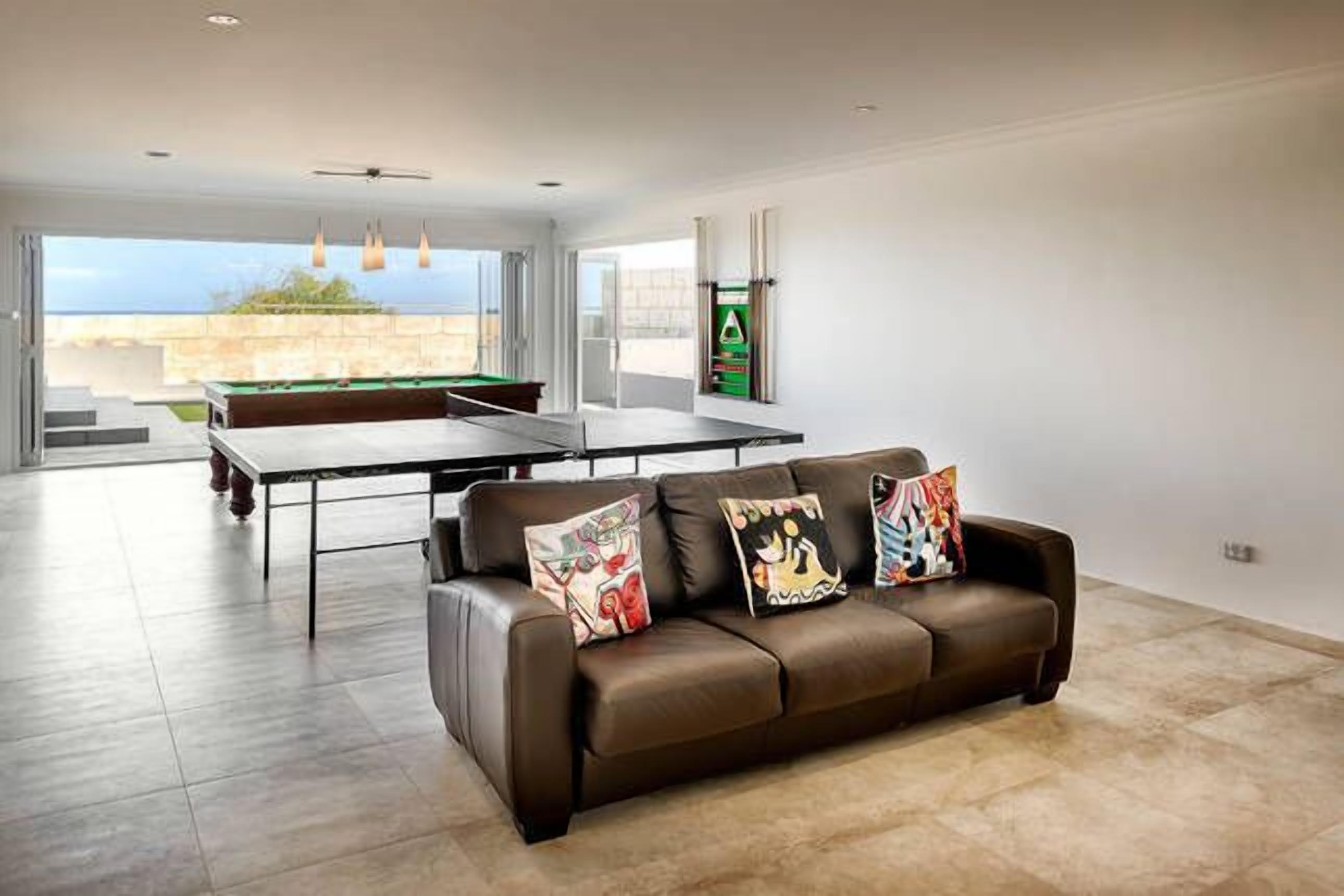 Sanctuary by the Sea - Beachfront Property — image 20