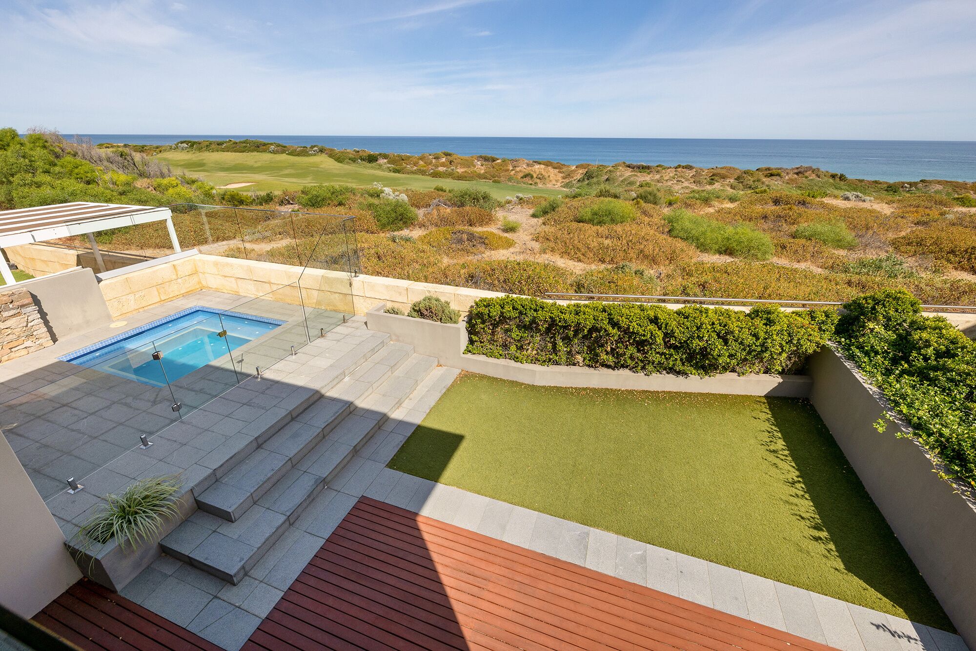 Sanctuary by the Sea - Beachfront Property — image 2