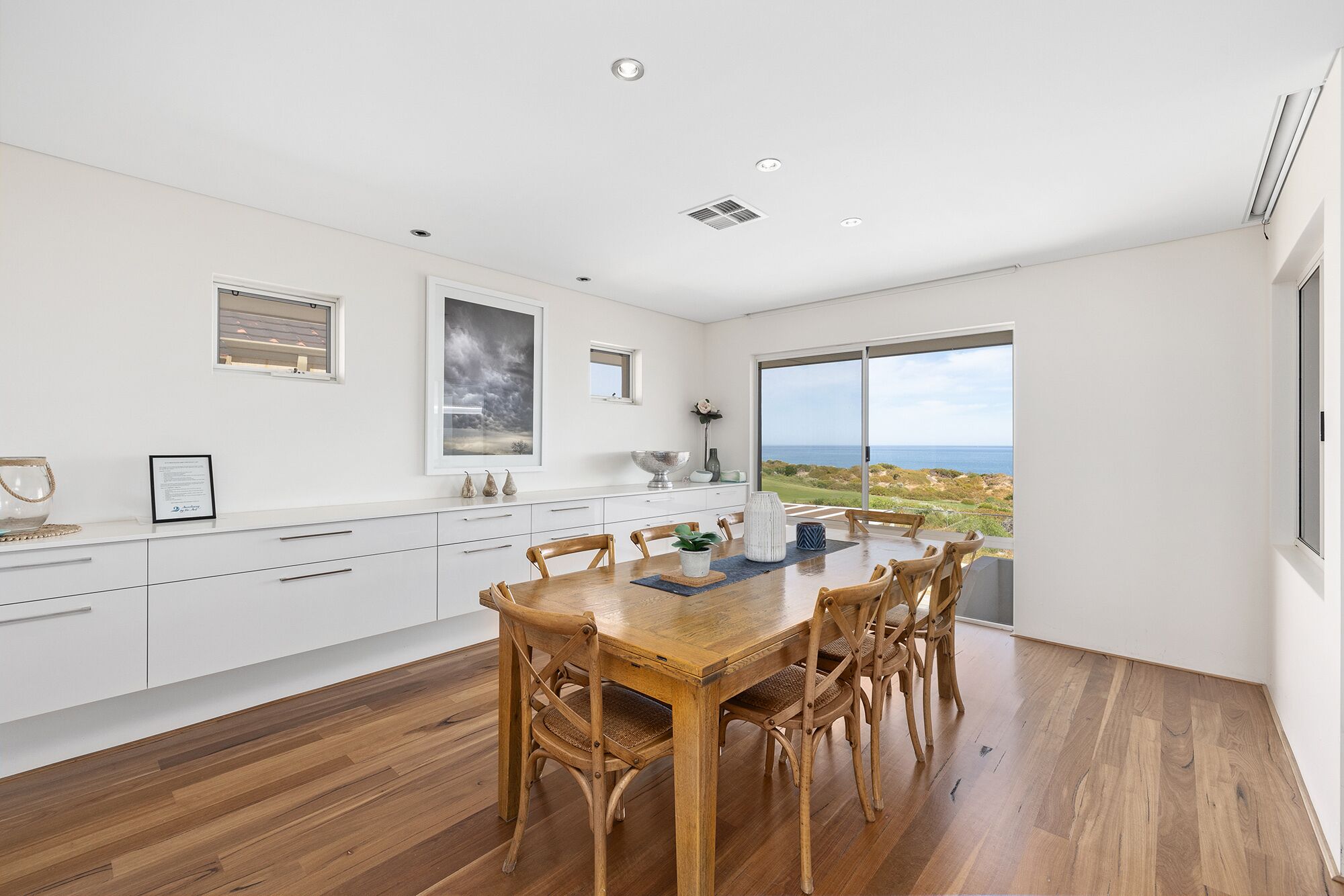 Sanctuary by the Sea - Beachfront Property — image 15