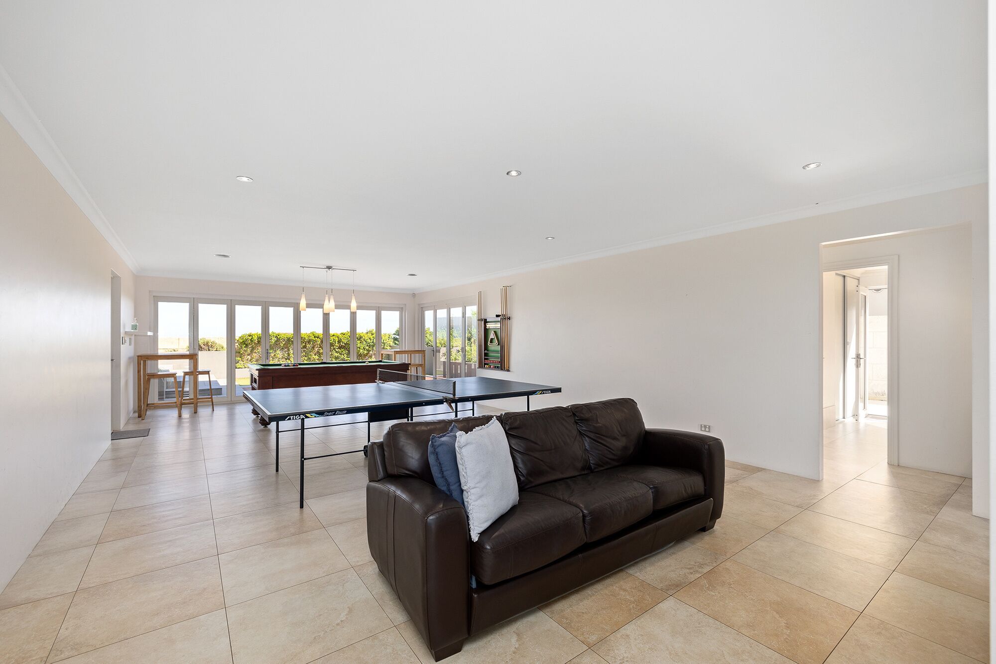 Sanctuary by the Sea - Beachfront Property — image 18