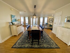 Dining - Enjoy serenity and sunsets on Mobile Bay. Dog friendly/fenced yard. (Gulf Shores)