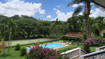 Alberca al aire libre