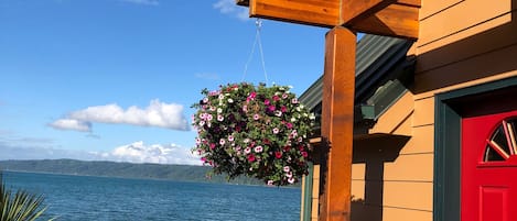 تفاصيل الفندق من الخارج