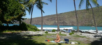 Una hermosa casa con vista al mar - ¡Camina hasta la playa de Manini! ¡Disfruta de la cultura hawaiana!
