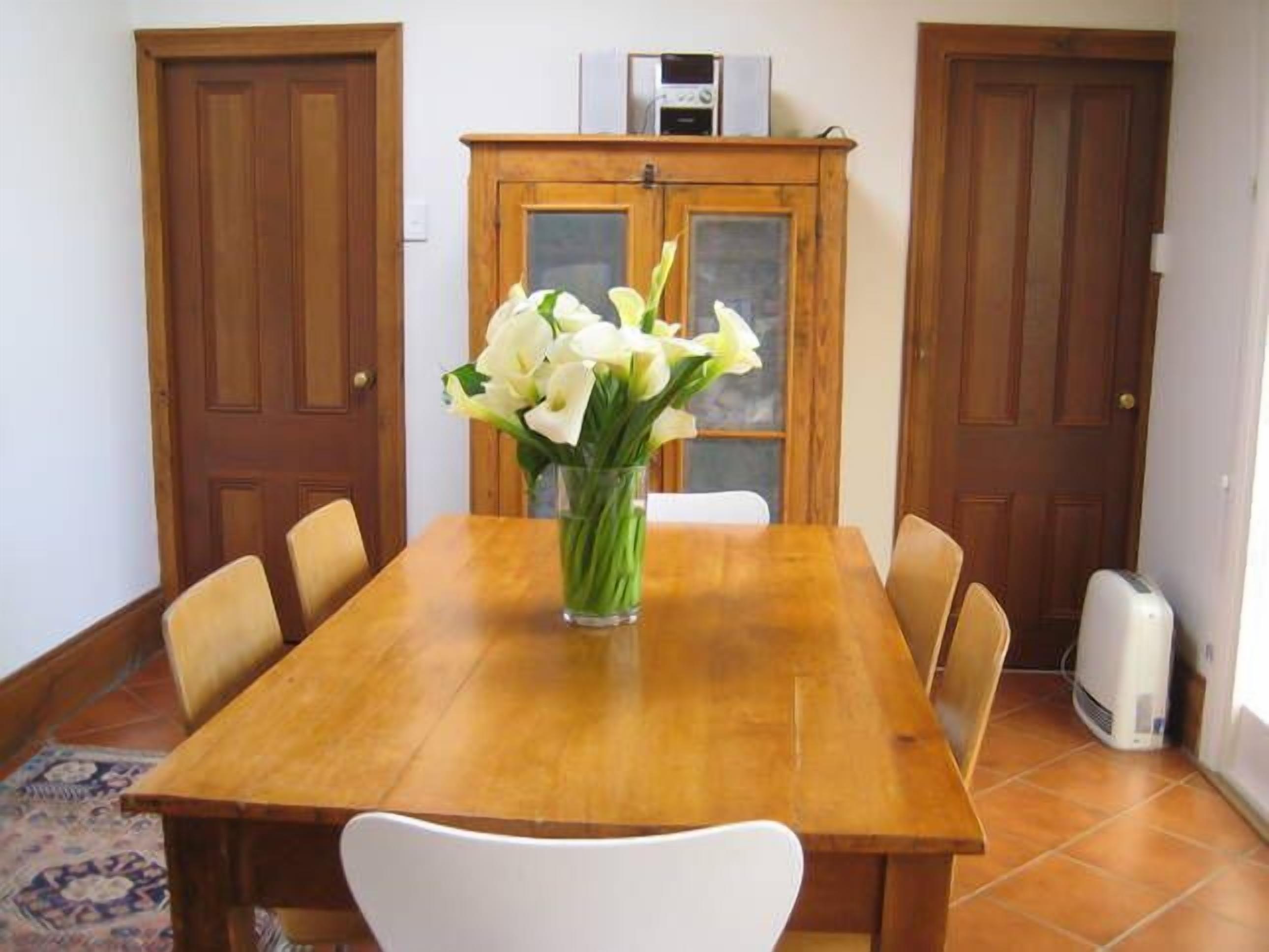 Maylands Cottage-Charming Bluestone House — image 15