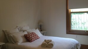 3 bedrooms, iron/ironing board, travel cot, free WiFi