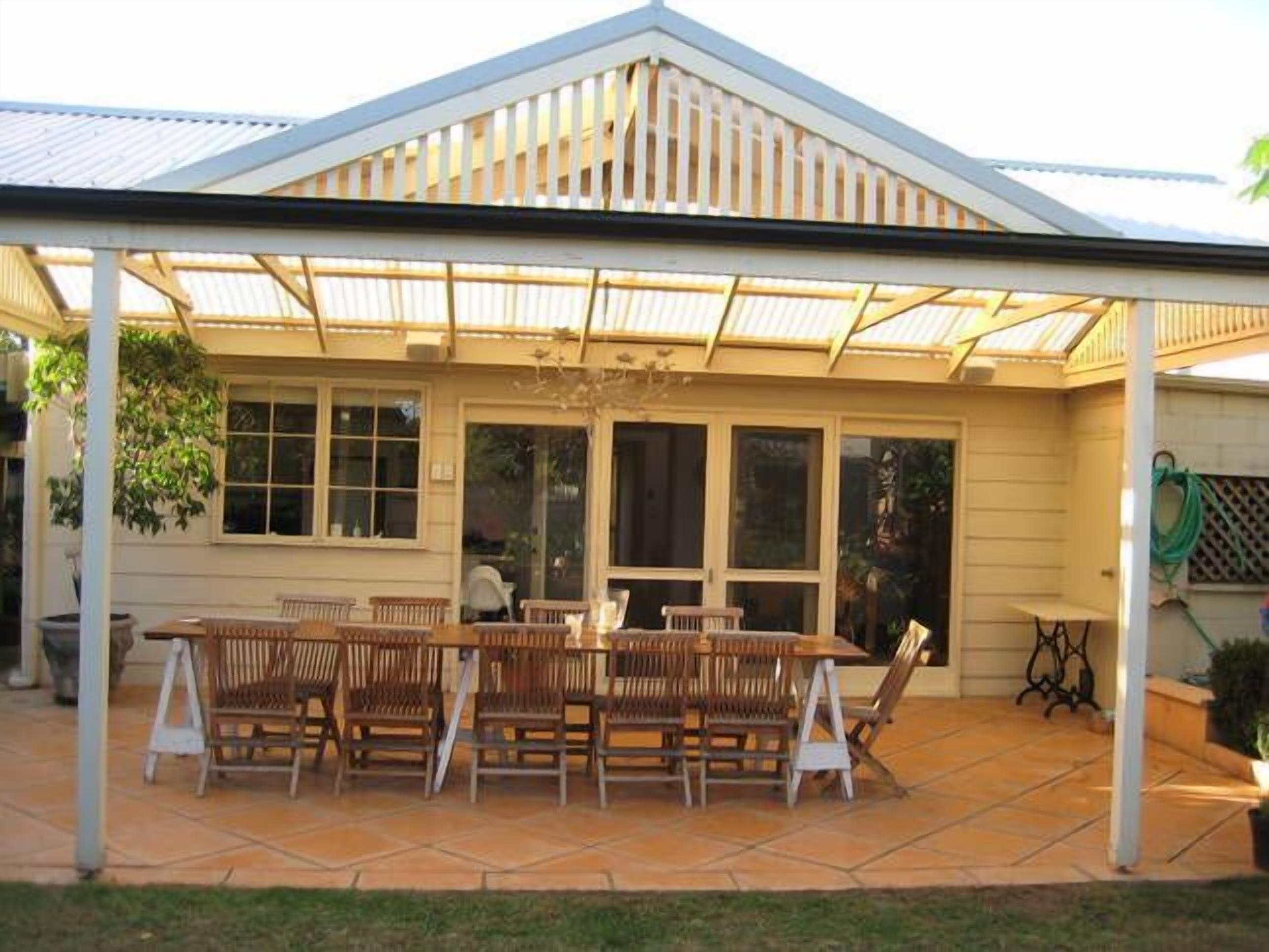 Maylands Cottage-Charming Bluestone House — image 3