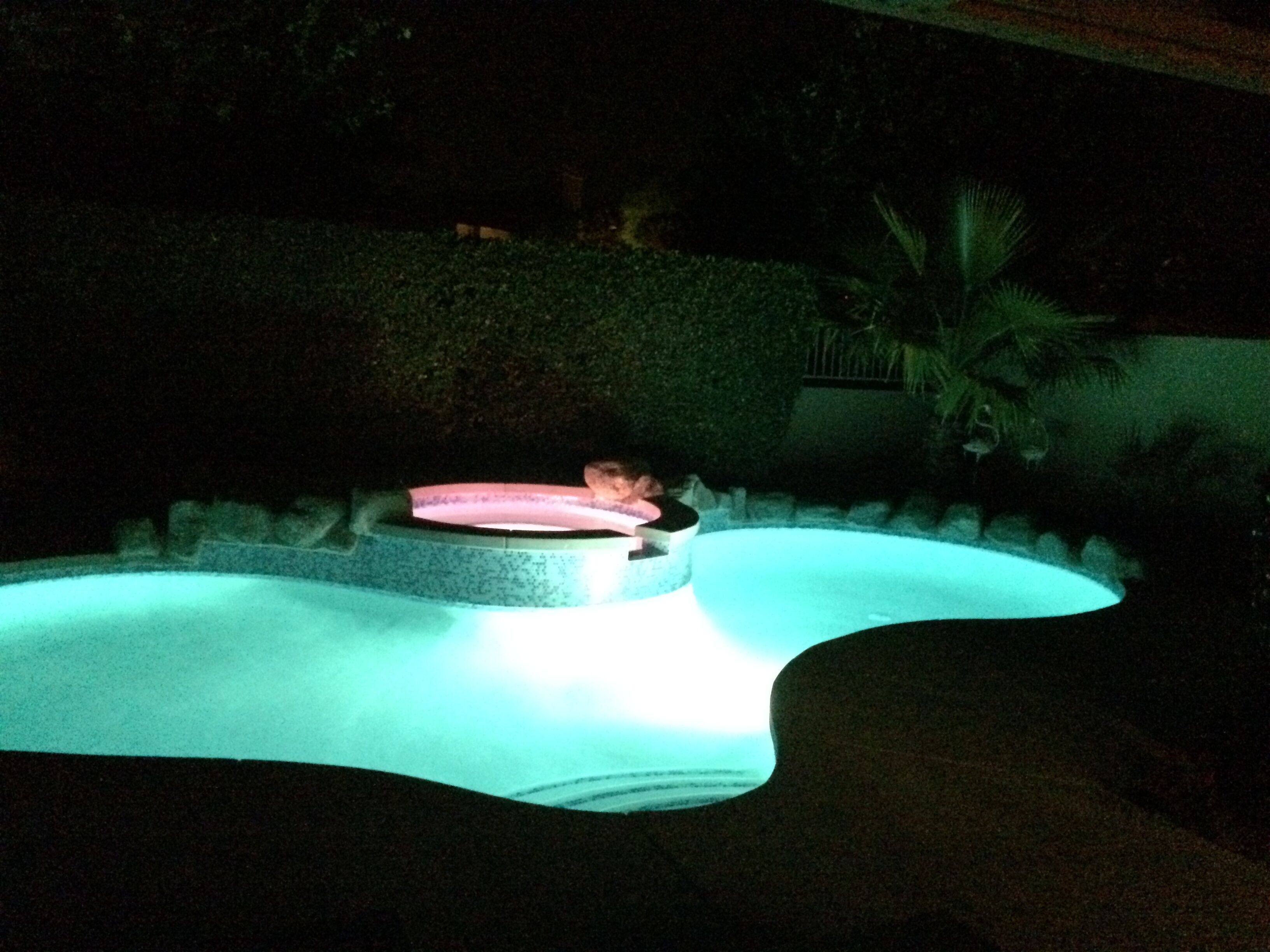 PRIVATE POOL/SPA & PUTTING GREEN!! Ask about the 2 Week minimum Special Pricing!