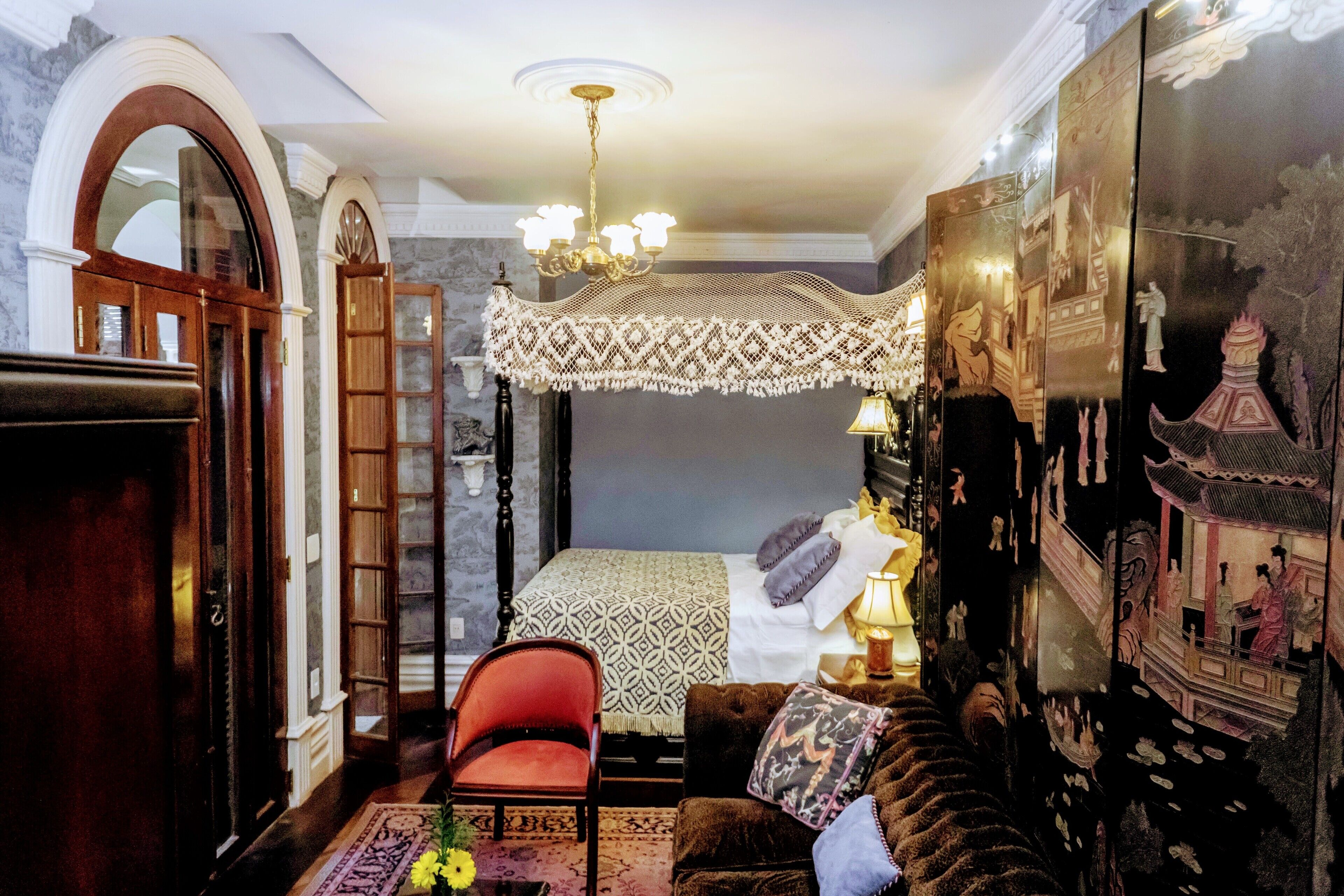 The Villa in Copacabana - 8 Bedrooms / Private POOL / CHEF