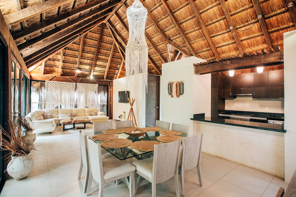 Orchid House Tulum family room, with kitchen, dining area, living room