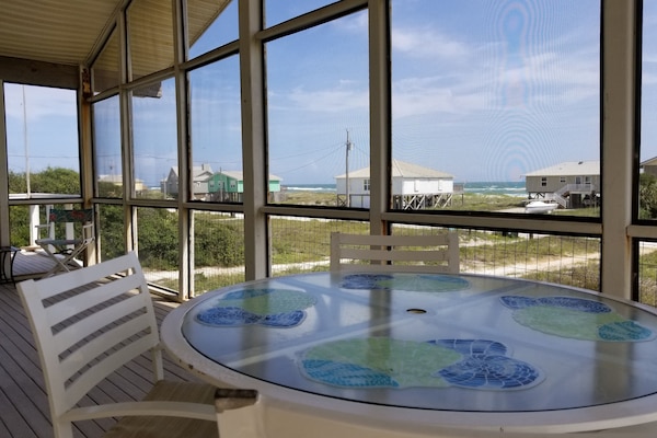 Nice gulf views without the beachfront prices! Sit relax and dine with a view.