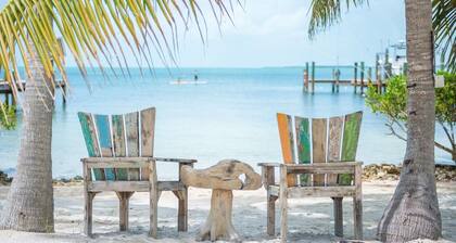 BEACHFRONT POOL HOME