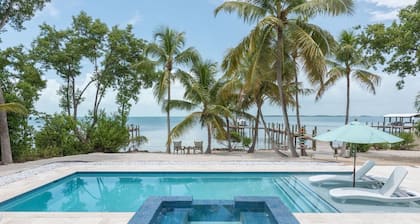 BEACHFRONT POOL HOME