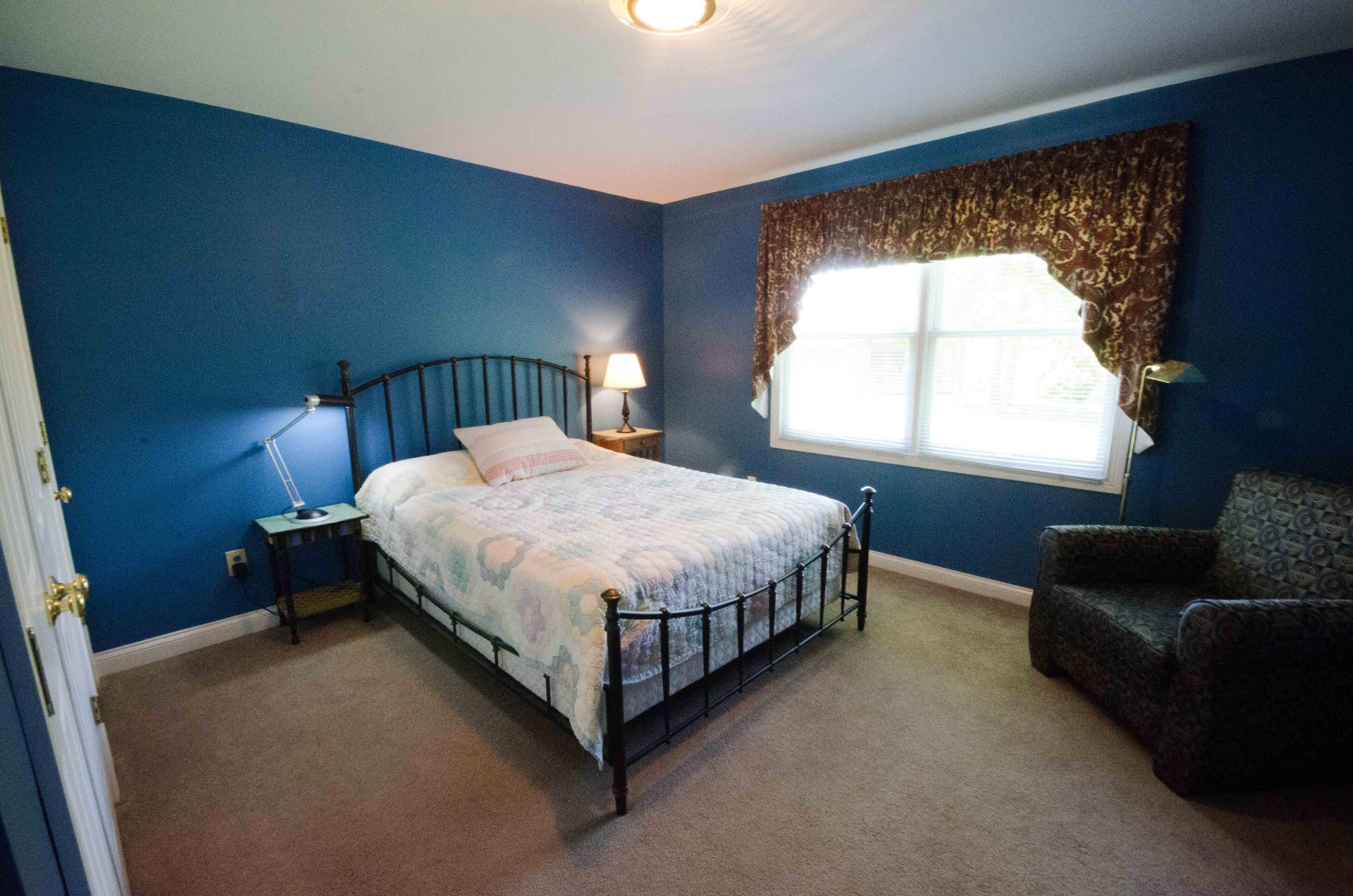 Two Bedroom Cottage On 2 Acre Stocked Pond Minutes From Downtown Indianapolis