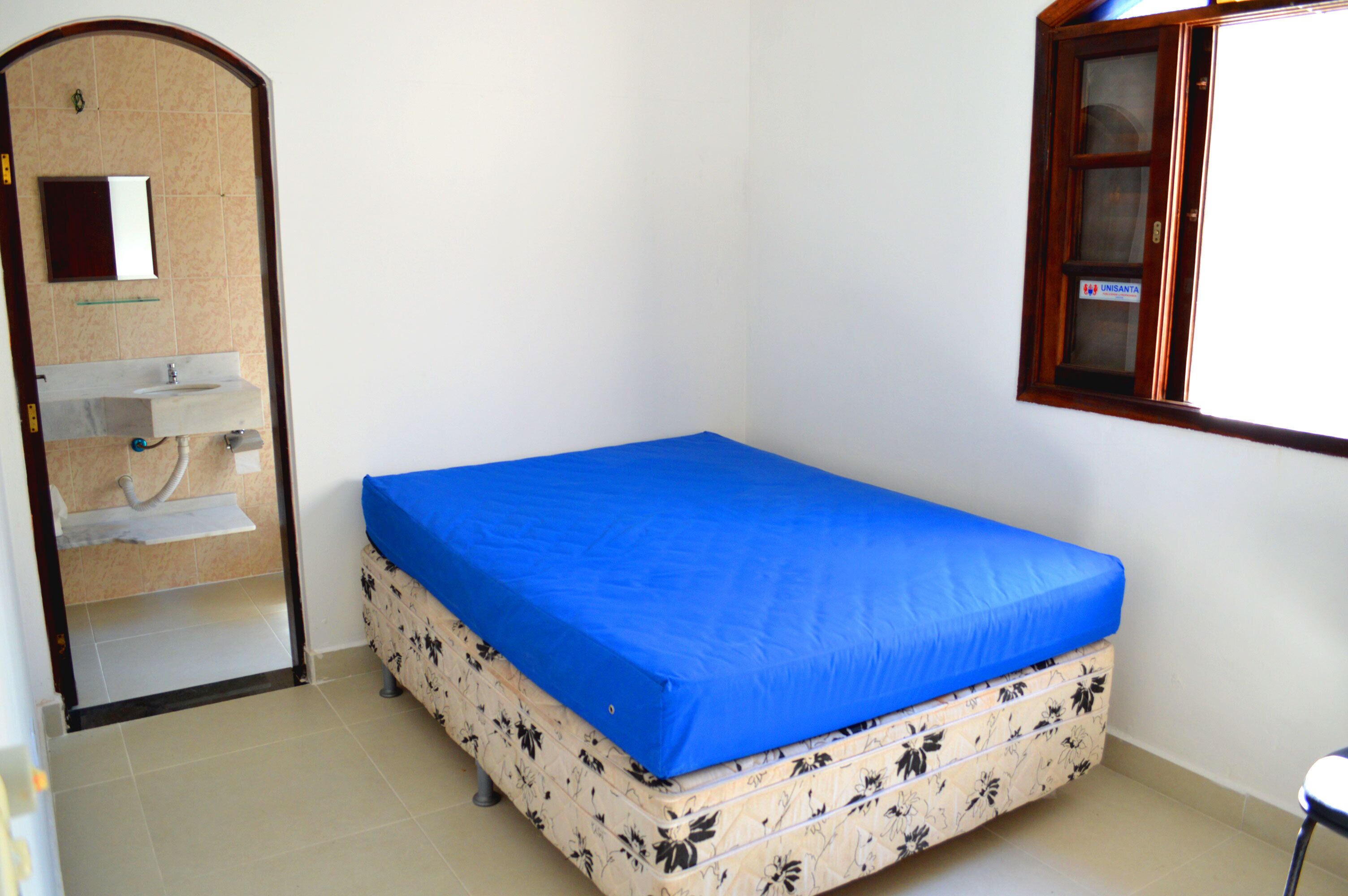 3 Bedrooms, 700metros of the Sea