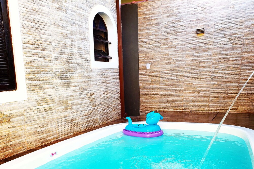 3 Bedrooms, 700metros of the Sea