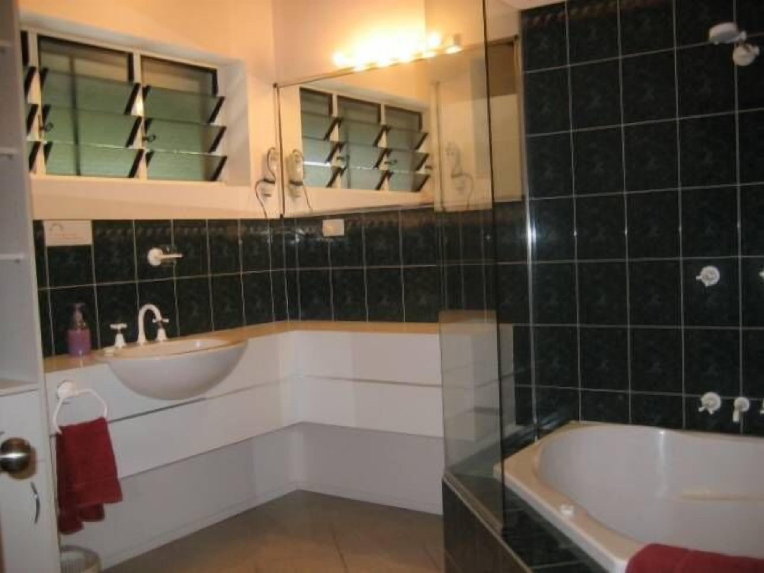 Take time out at Hideaway Bay