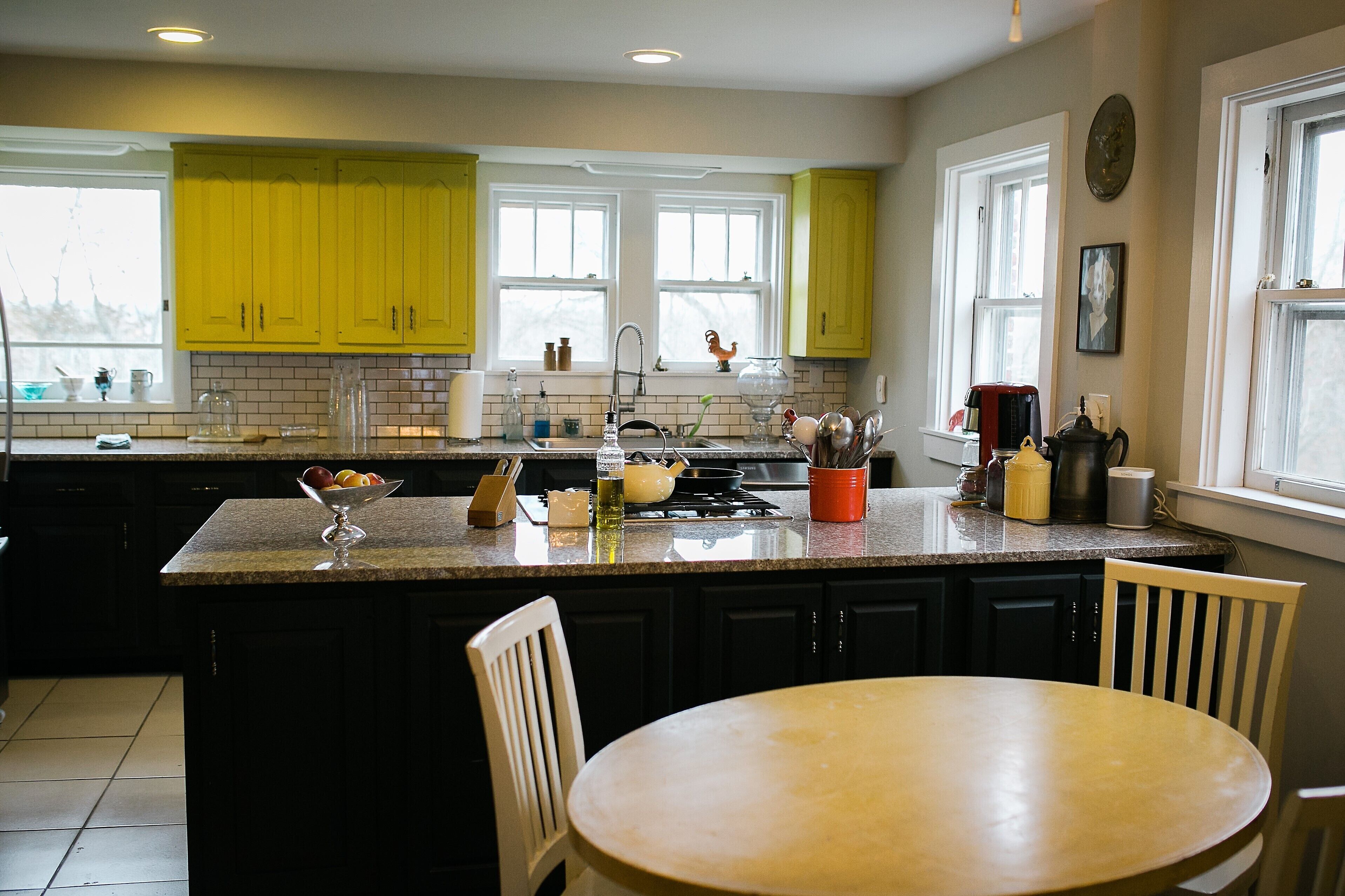 Bluestone Basecamp sleeps up to 28 with13.5 bedrooms, 9.5 bathrooms