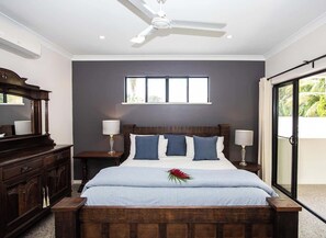 4 chambres, fer et planche à repasser, Wi-Fi, draps fournis