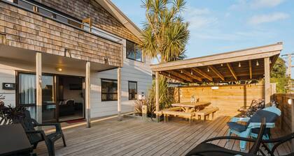 ACCOMMODATE 19 - OCEAN FRONT.