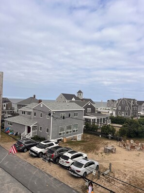 Exterior - Shoreline Serenity: Your Coastal Escape  (Marshfield)