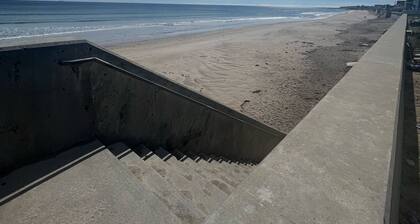 Shoreline Serenity: Your Coastal Escape