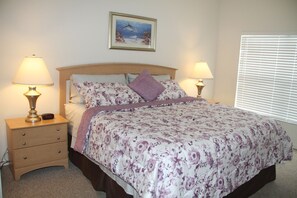 3 bedrooms, iron/ironing board, free WiFi, bed sheets -  Beautiful 3 BR Townhome in Gated Community Close to All Attractions !!! (KISSIMMEE)