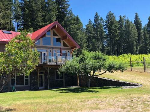 Upscale Luxury Home on Cherry Orchard Overlooking Flathead Lake