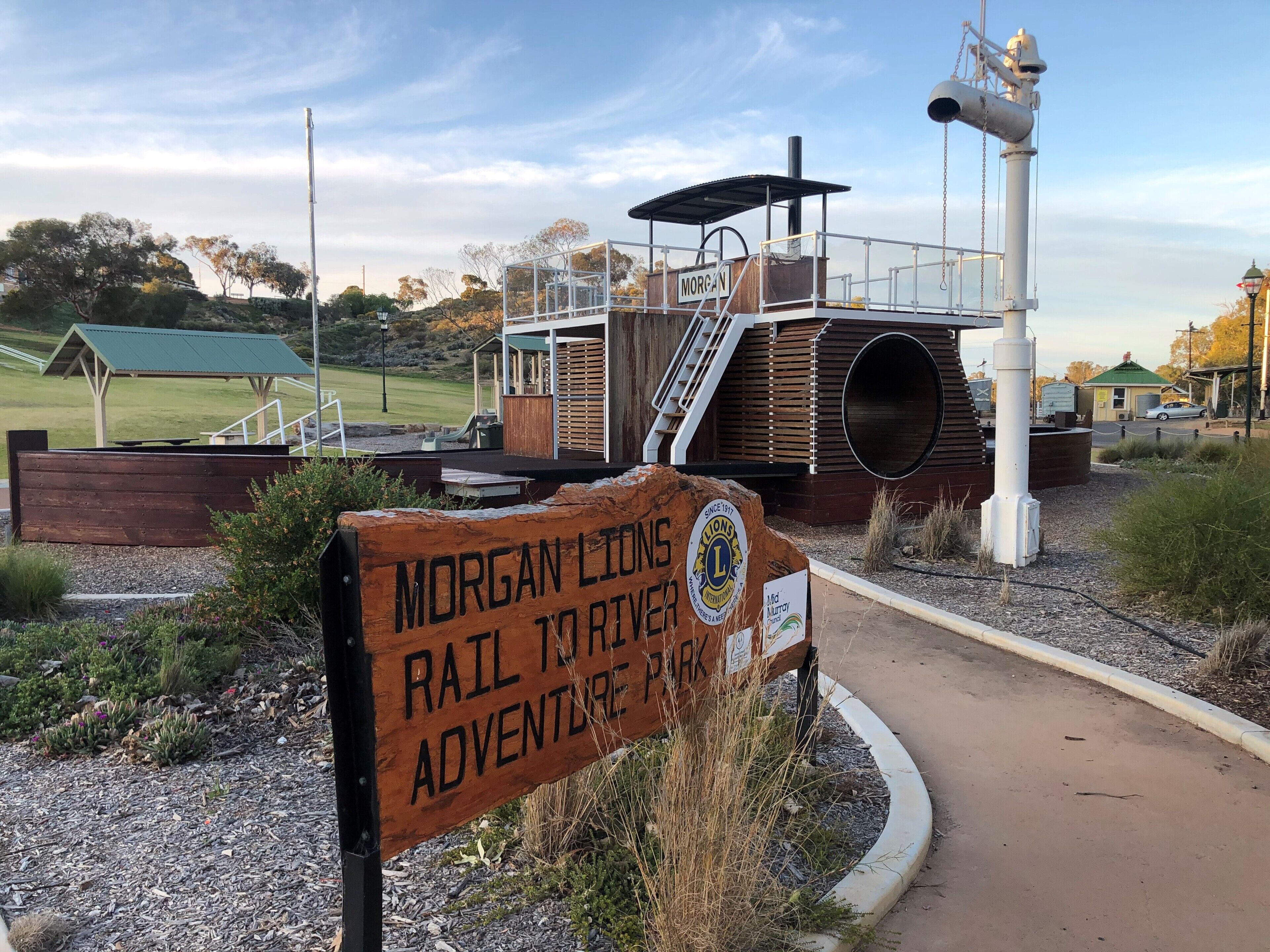 Daggers Den - Bringing Families Together — image 9