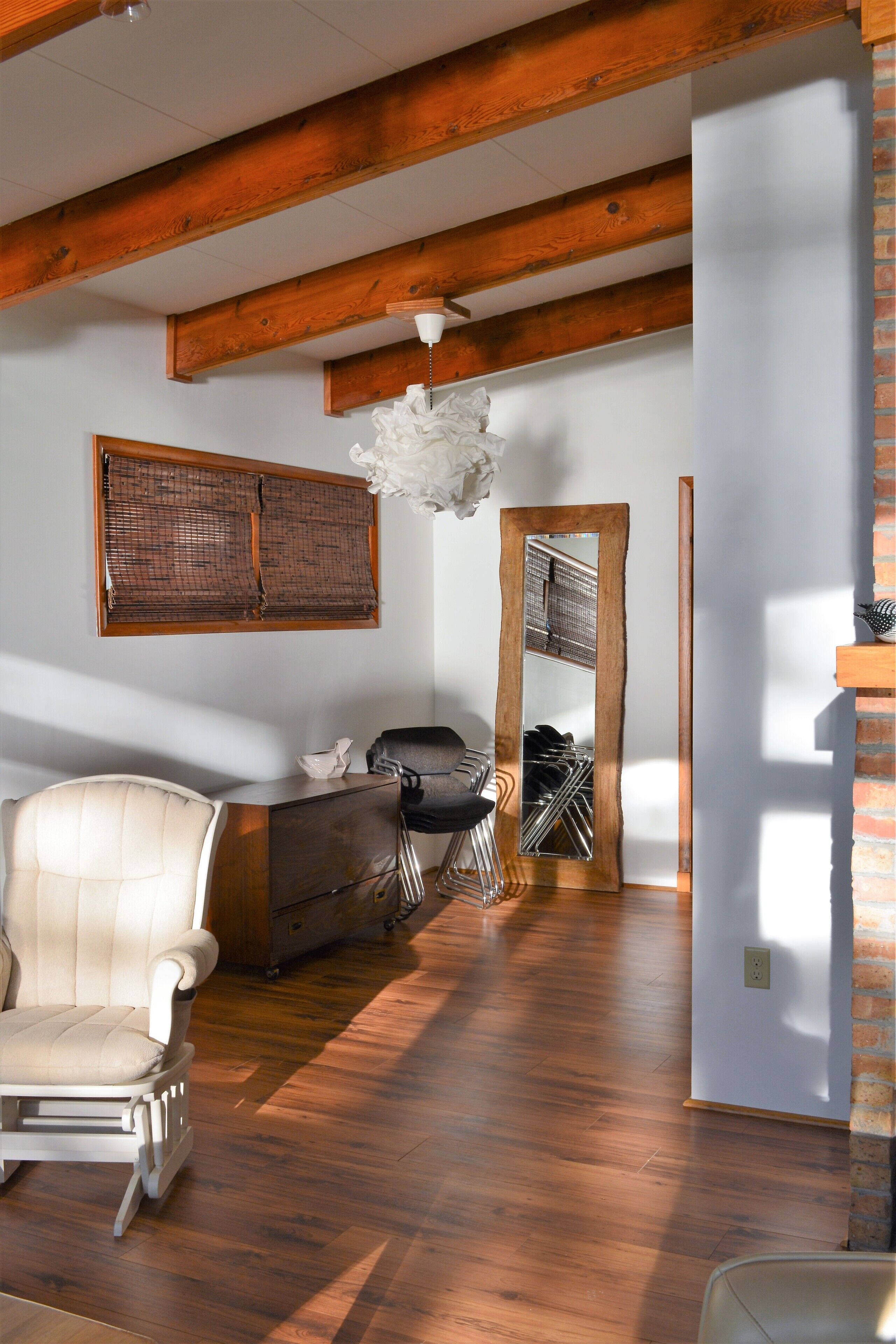 Enjoy Amazing Long Lake Sunsets, Private Dock & Waterfront!