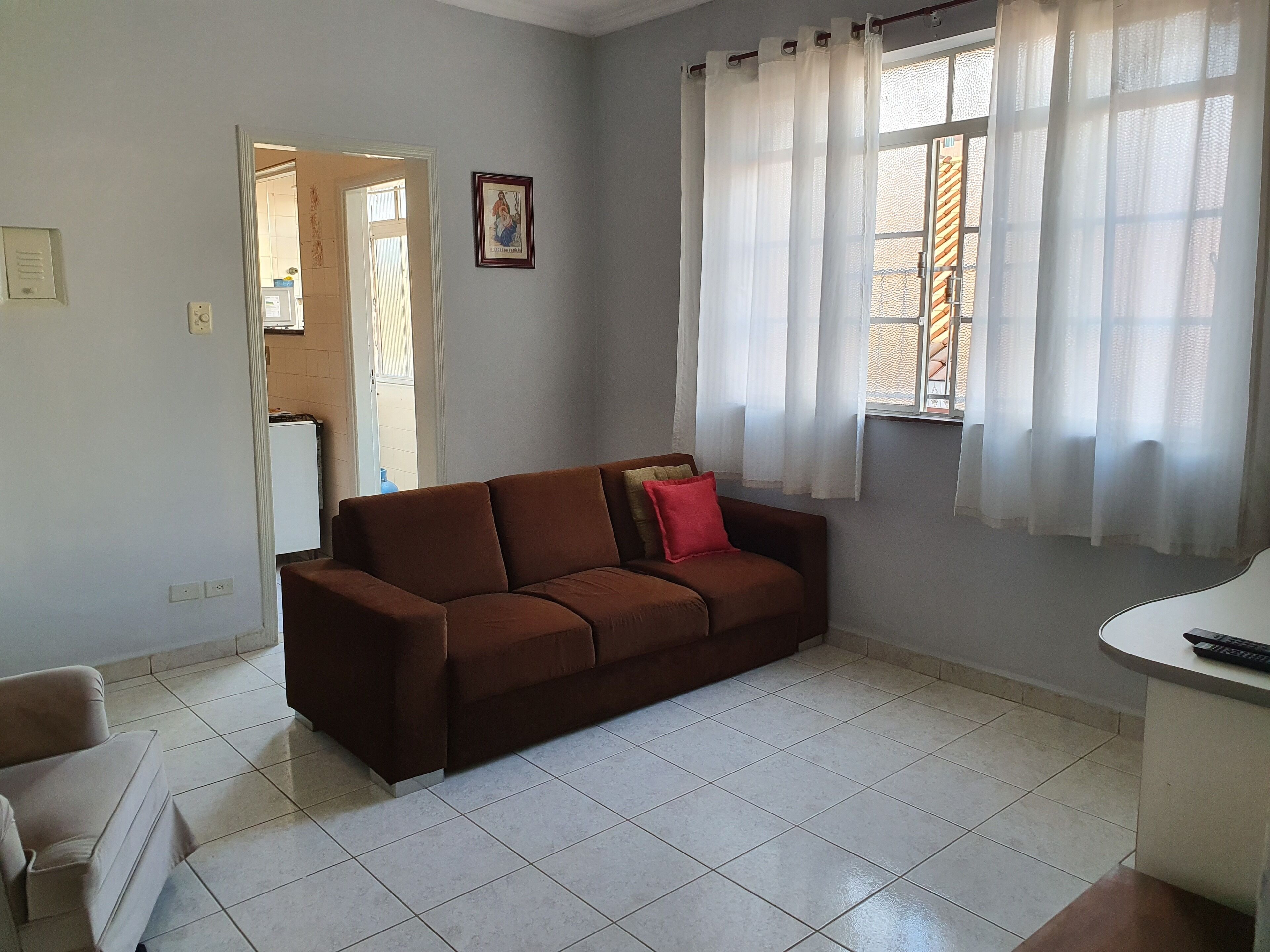 Apartment 2 blocks from the Santos Beach