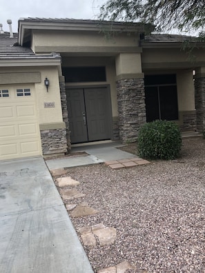 Exterior detail - Private heated Pool and Spa! 4 bdrm, 2 bath beautiful and spacious house! (El Mirage)